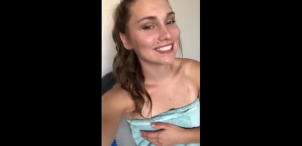  College Cheerleader Danielle Wants To Fuck And Have Fun For Money